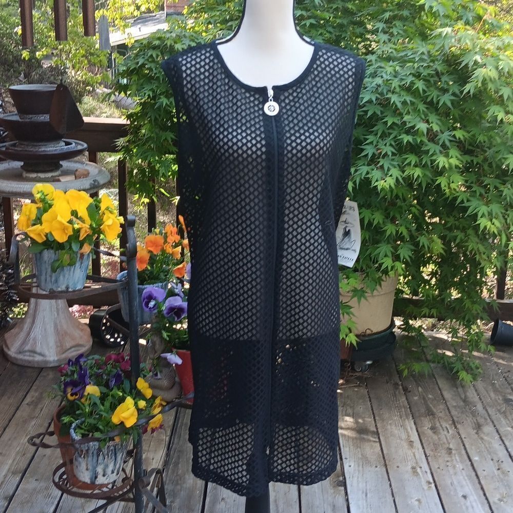 NWT Cover Ups Cover up